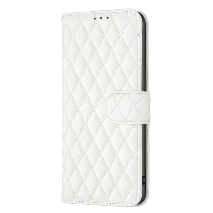 For Motorola Edge 40 Neo Diamond Lattice Wallet Flip Leather Phone Case(White) - Motorola Cases by buy2fix | Online Shopping UK | buy2fix